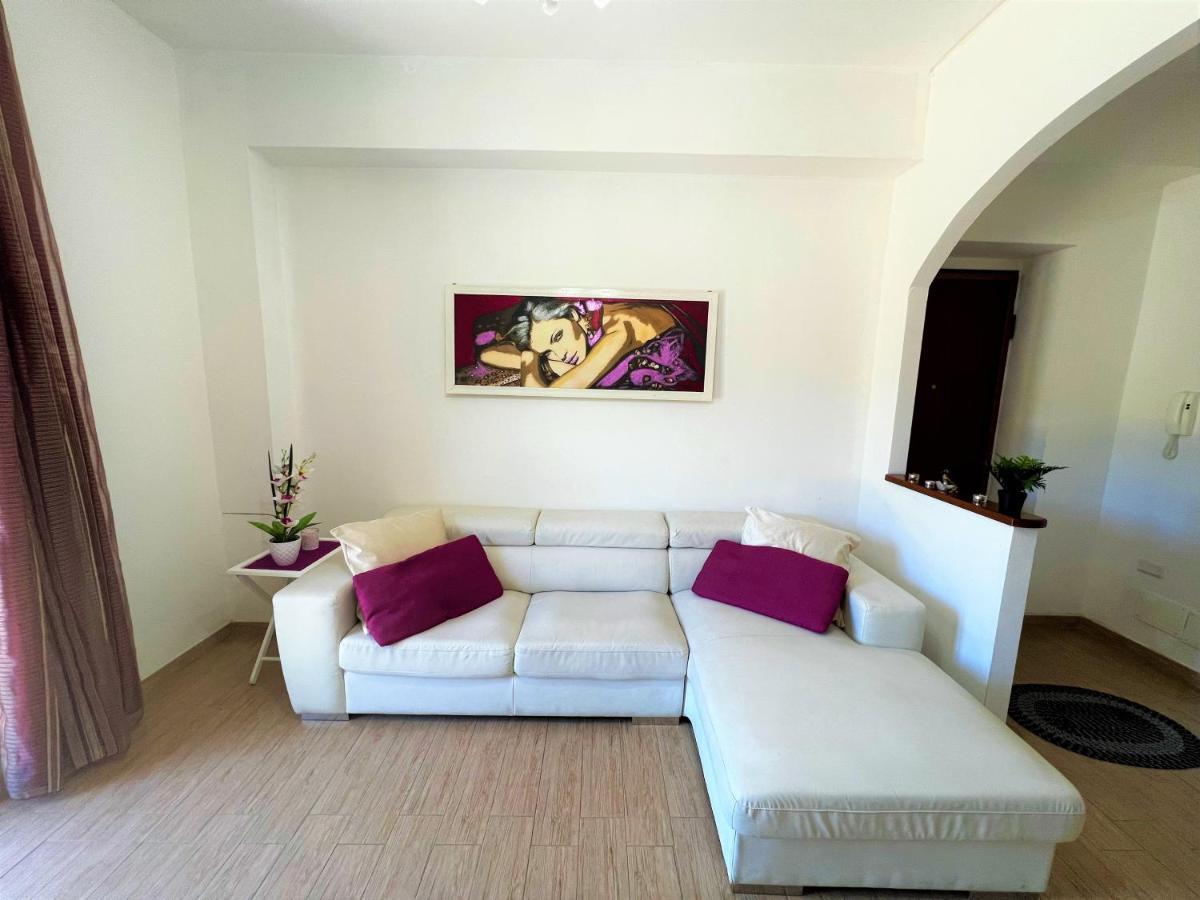 Ferienwohnung Casa Grazia Santa Teresa Di Riva Exterior foto